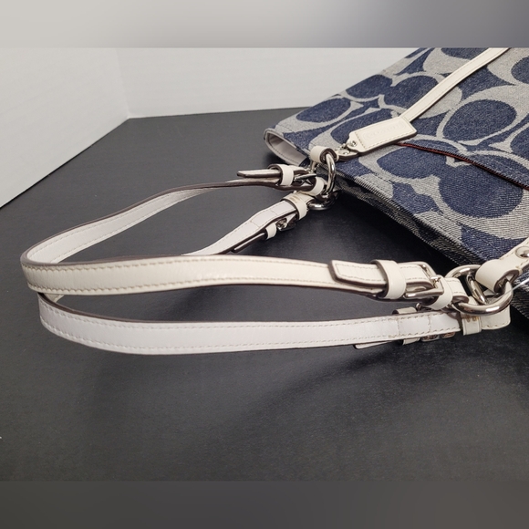 Coach Hampton Denim Large Signature Tote - Picture 7 of 12